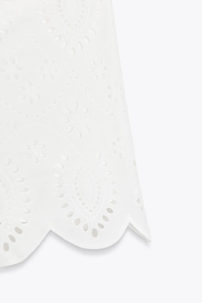 BERMUDA BRODERIES AJOURÉES
