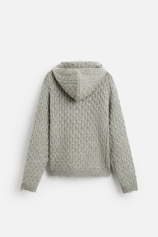 HOODED TEXTURED CARDIGAN