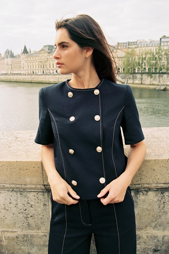SHORT SLEEVE DOUBLE BREASTED BLAZER