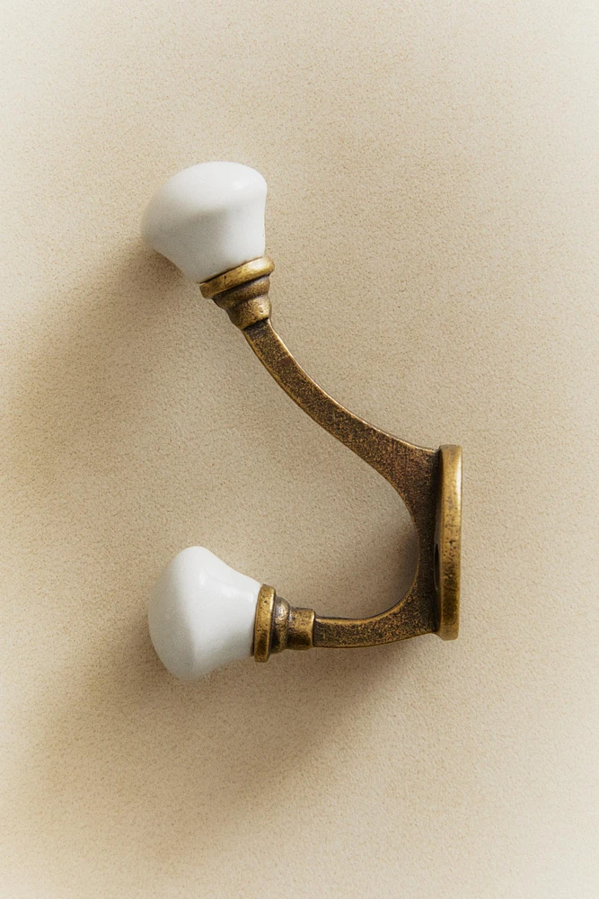 PATÈRE EN CÉRAMIQUE