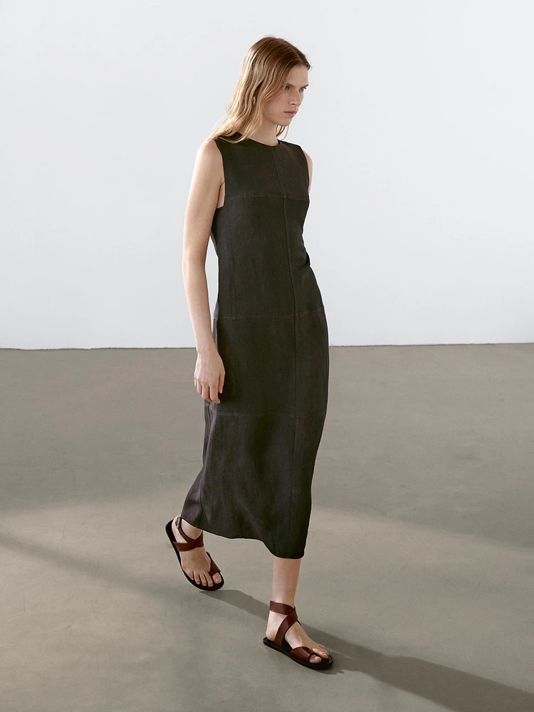 Robe midi avec coutures marquées
