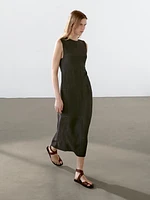 Robe midi avec coutures marquées