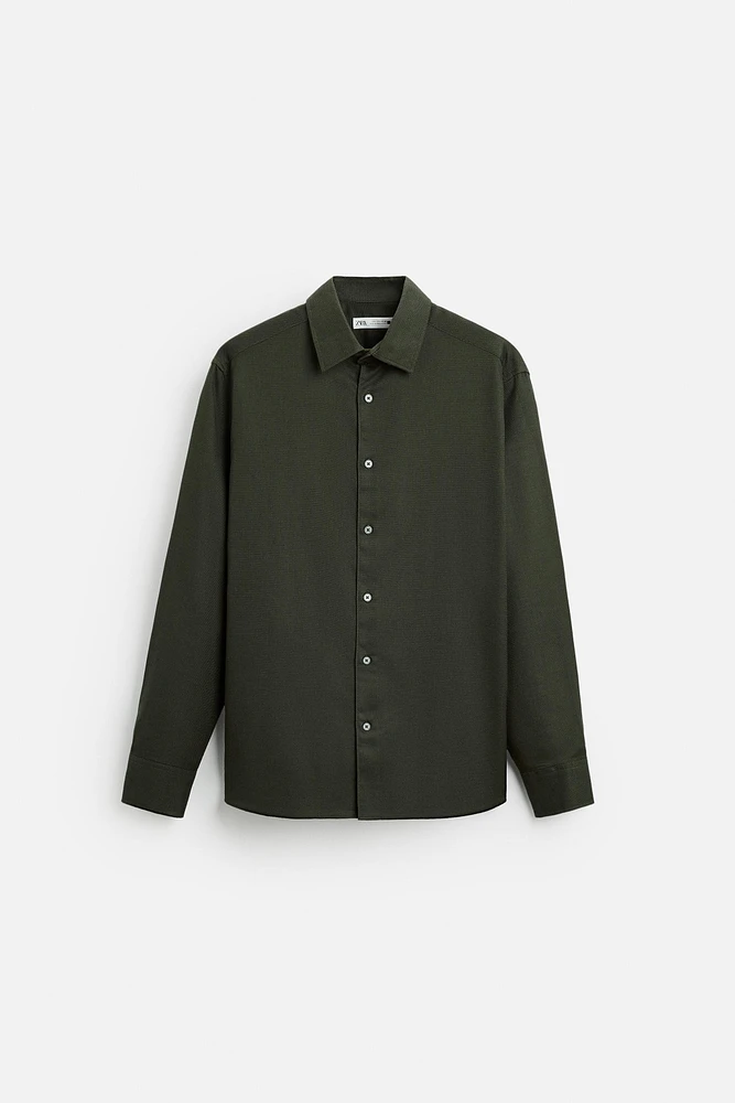 EASY CARE TEXTURED SHIRT