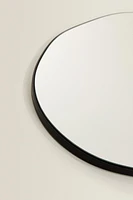 ASYMMETRIC WALL MIRROR