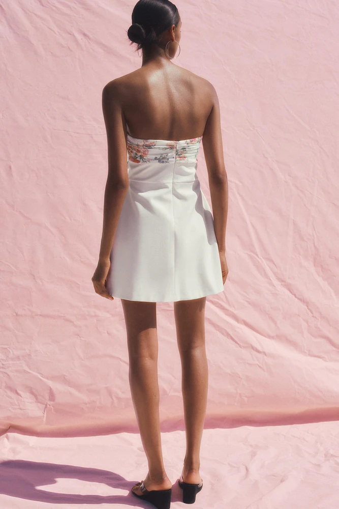 ROBE COURTE FOULARD IMPRIMÉ