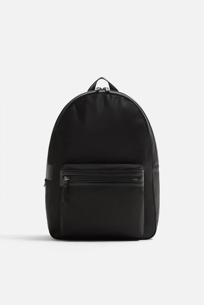 TECHNICAL BACKPACK