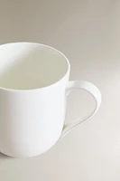 WHITE PORCELAIN MUG