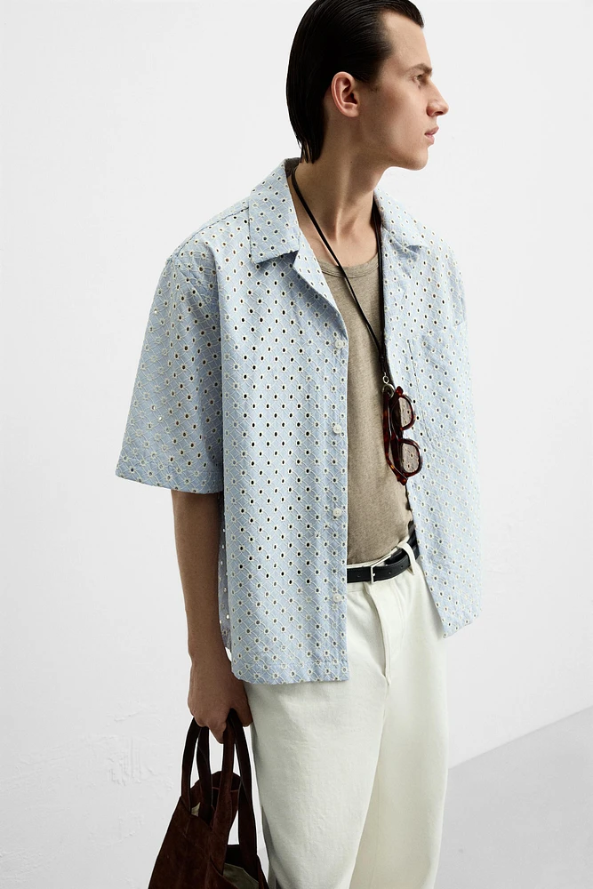 CHEMISE BRODÉE AJOURÉE