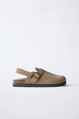 SPLIT LEATHER CLOGS