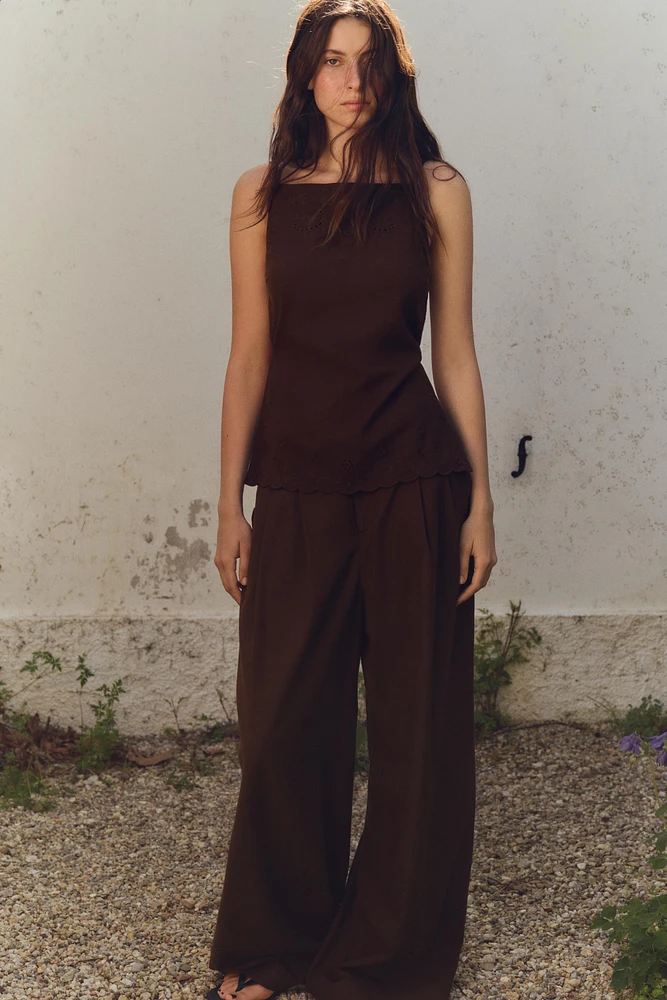 EMBROIDERED PANTS