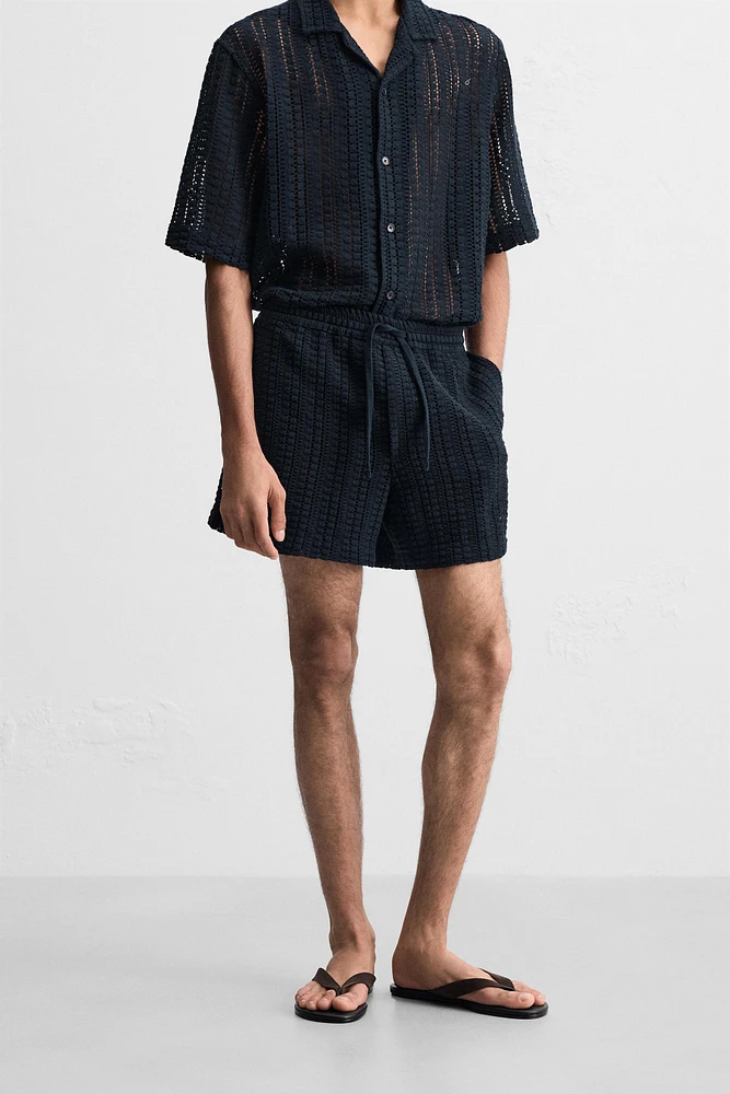 CROCHET TEXTURED SHORTS