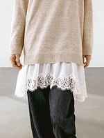 Linen blend dress with lace trim