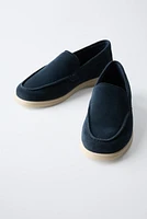 CHAUSSURES BATEAU EN CROÛTE DE CUIR