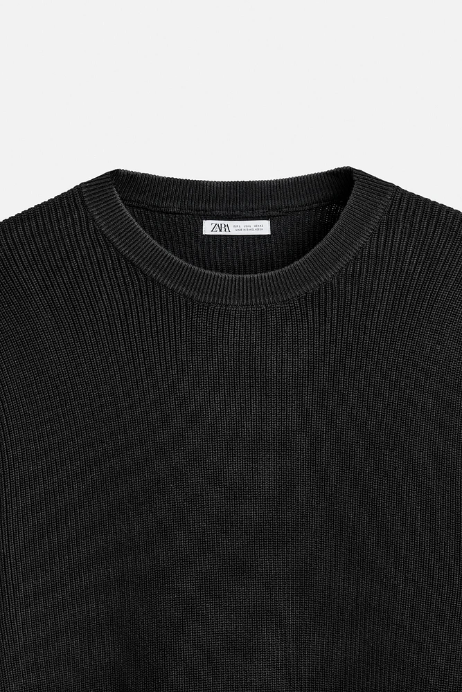 PULL BASIQUE EN MAILLE PERLÉE