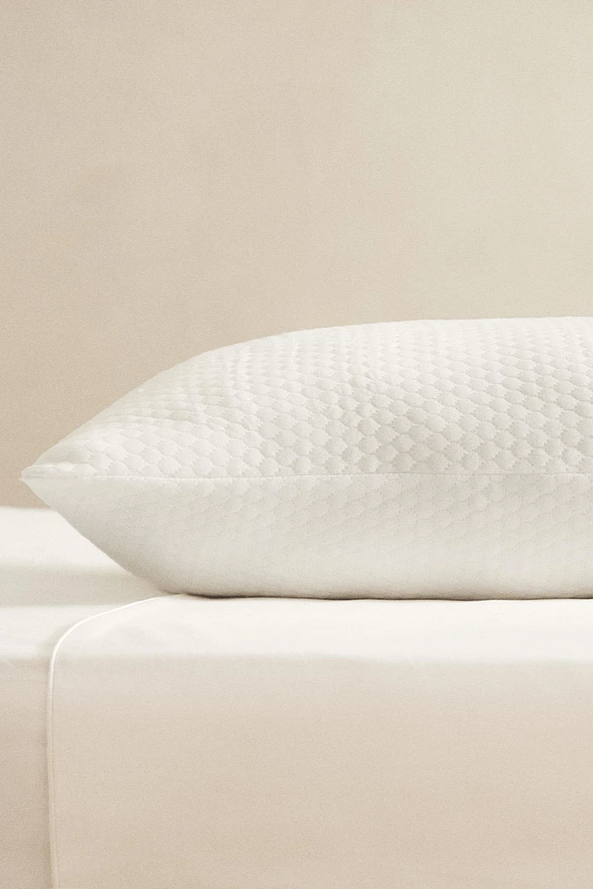 MEMORY FOAM FLAKES PILLOW
