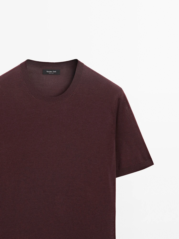 Short sleeve fine knit sweater