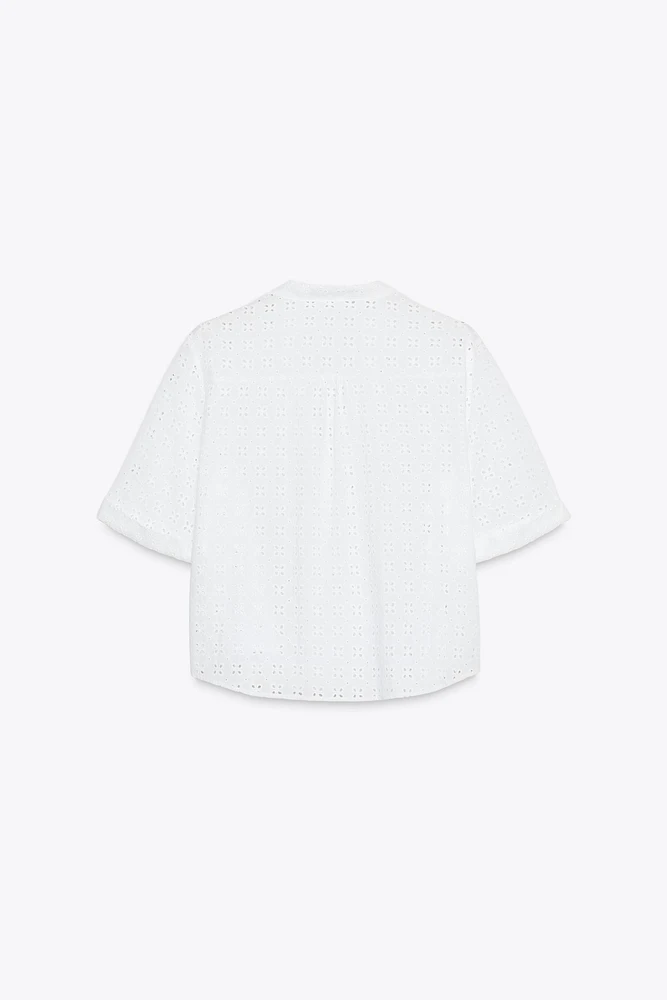 CHEMISE COURTE BRODERIES AJOURÉES