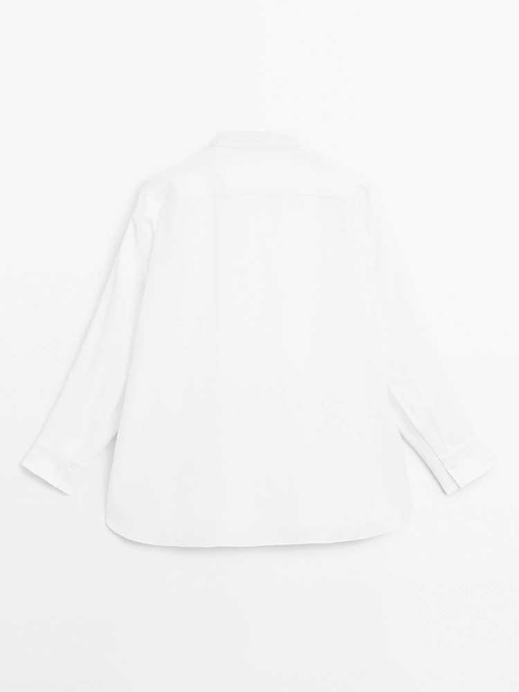 Linen blend shirt with thin pintucks