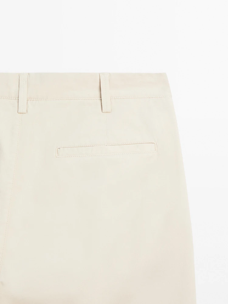 Cotton blend Bermuda shorts