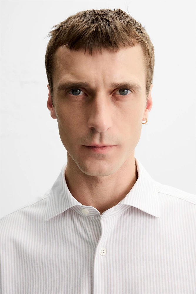 REGULAR FIT SHIRT