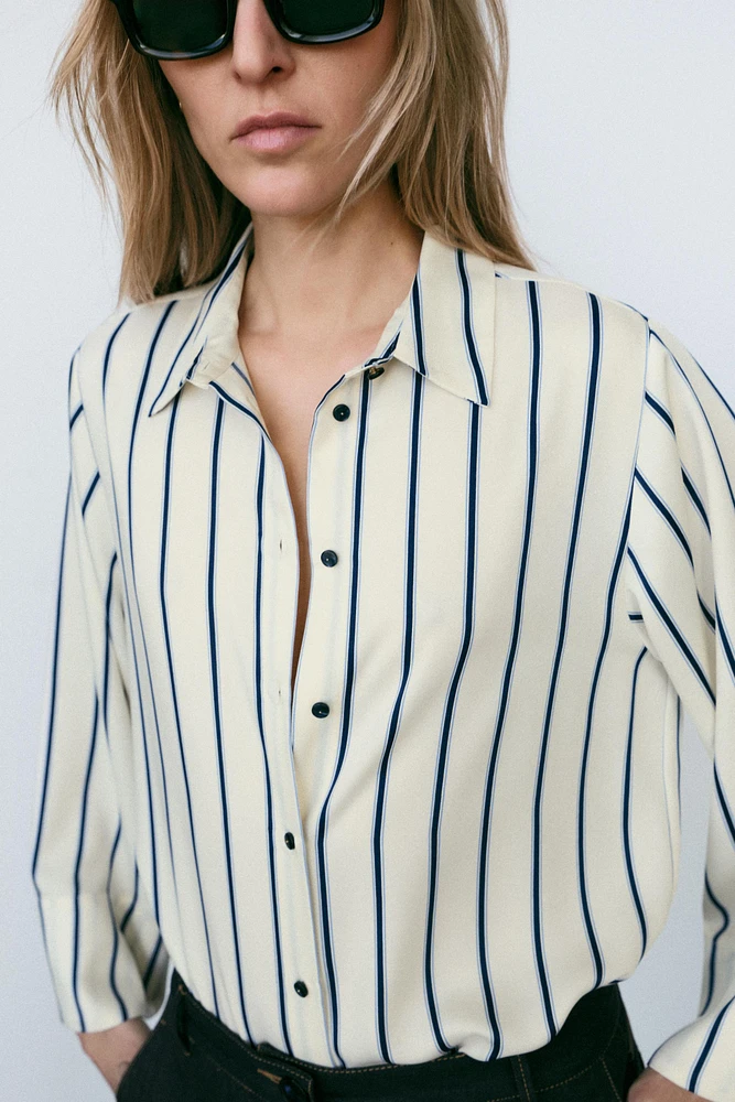 WIDE SLEEVE STRIPED BLOUSE