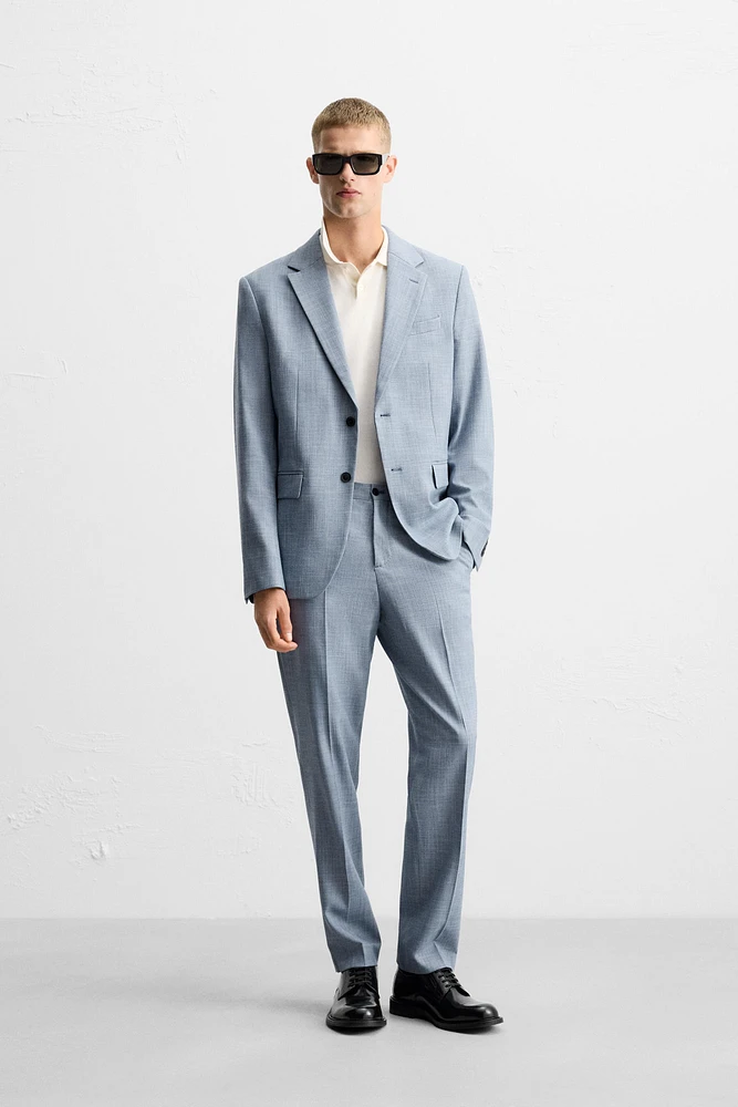 TEXTURED SUIT BLAZER
