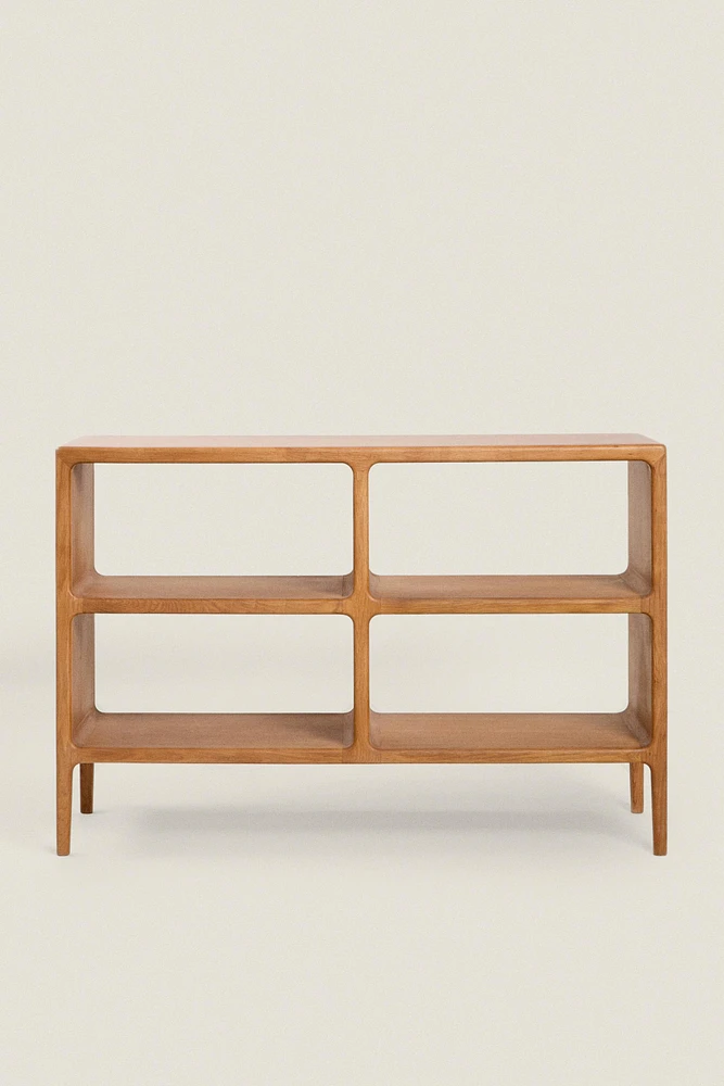 MEDIUM HONEY OAK SIDEBOARD