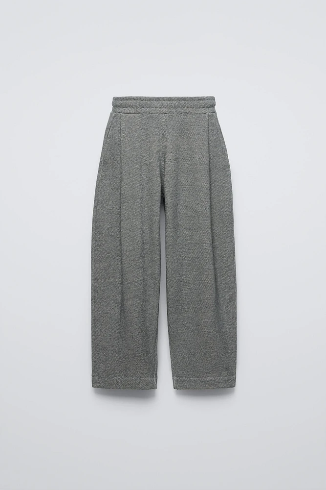 STRUCTURED BAGGY PANTS