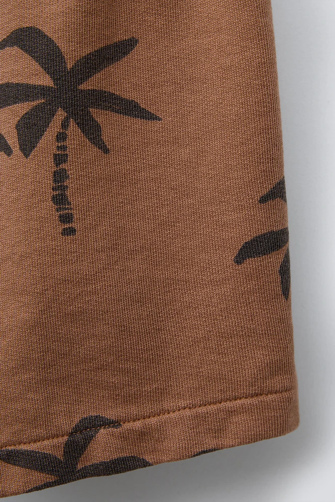 TEXTURED PALM TREE SHORTS
