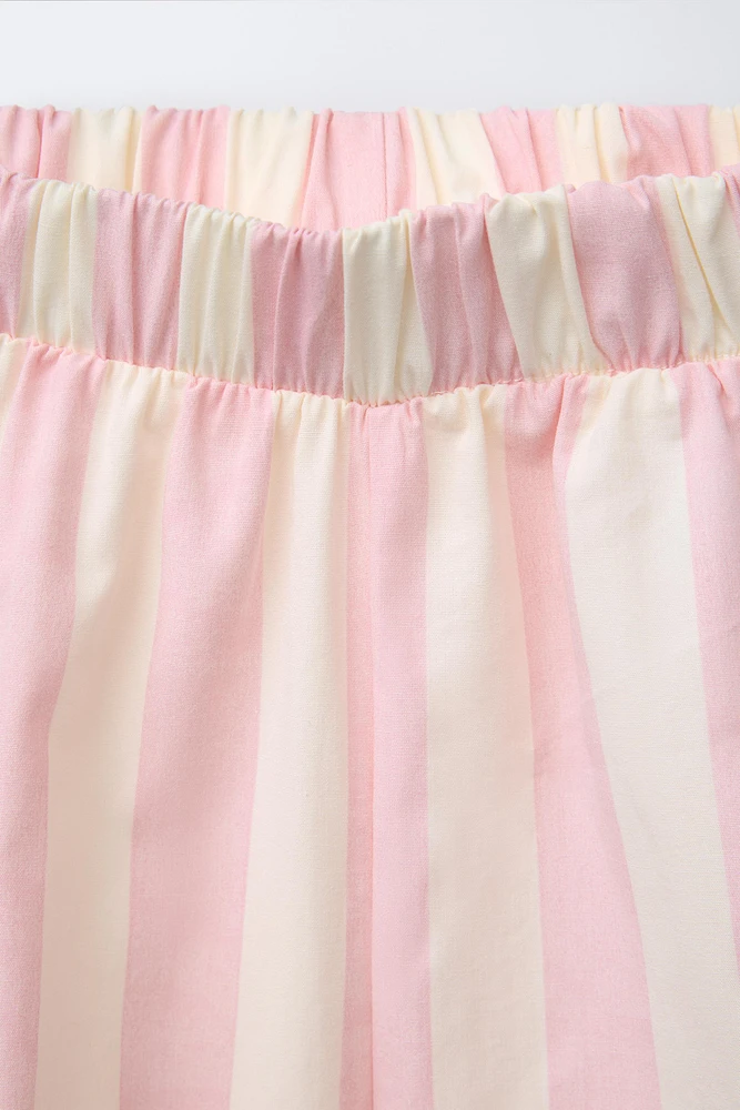 PANTALON EN MATIÈRES VARIÉES À RAYURES CASA LAWA © X ZARA KIDS