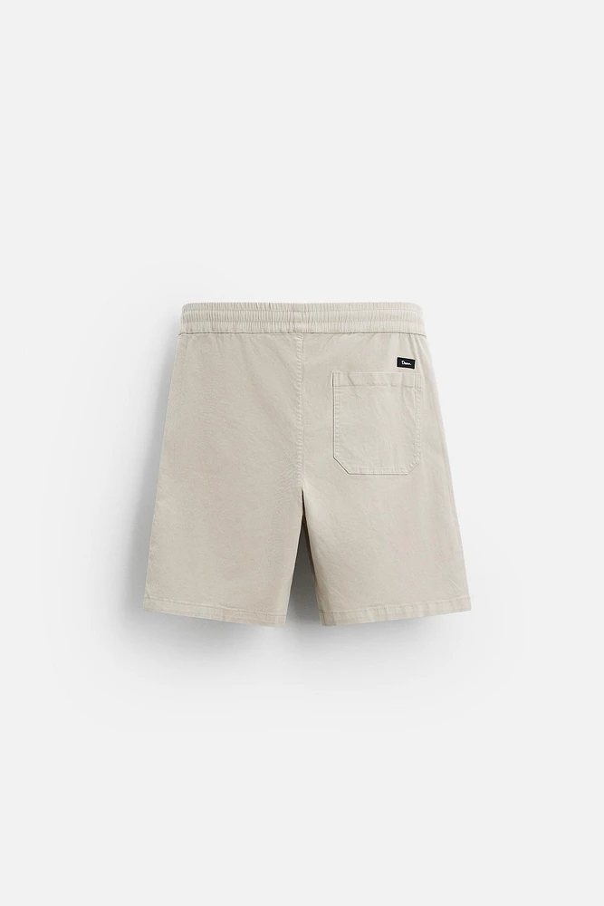 RELAXED FIT SHORTS
