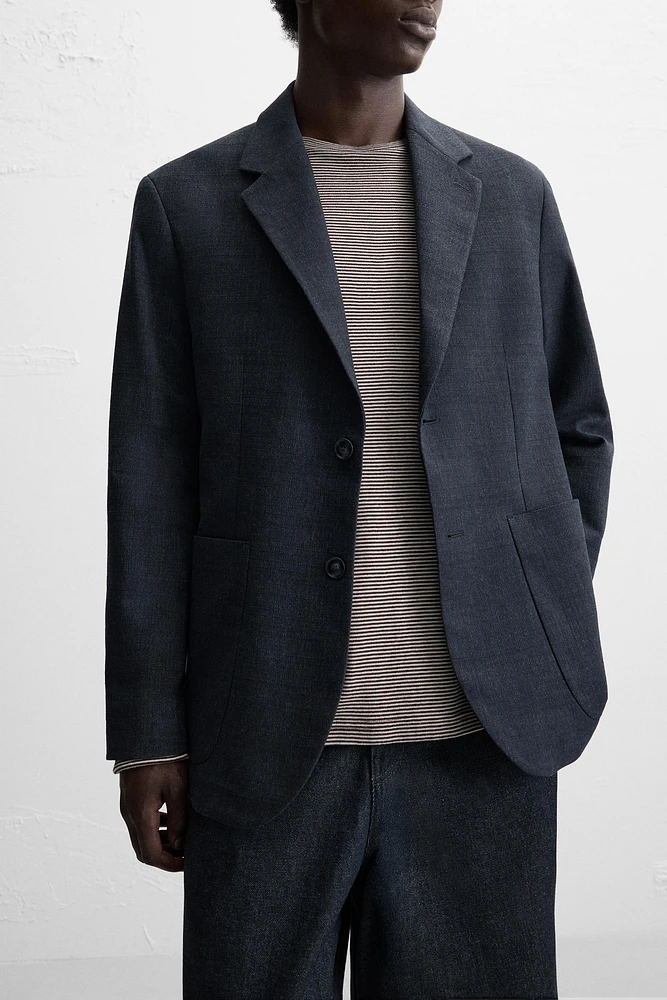 REGULAR FIT TEXTURED BLAZER