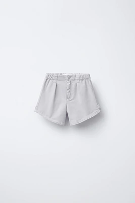 BERMUDA EN JEAN À PINCES