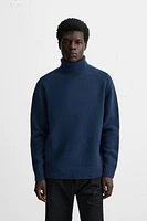 100% WOOL SWEATER