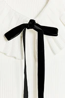 PETER PAN COLLAR KNIT TIED TOP