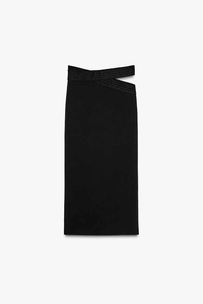 STRETCH CUT OUT SKIRT