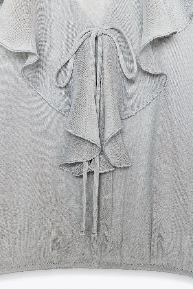 RUFFLED FLOWY BLOUSE