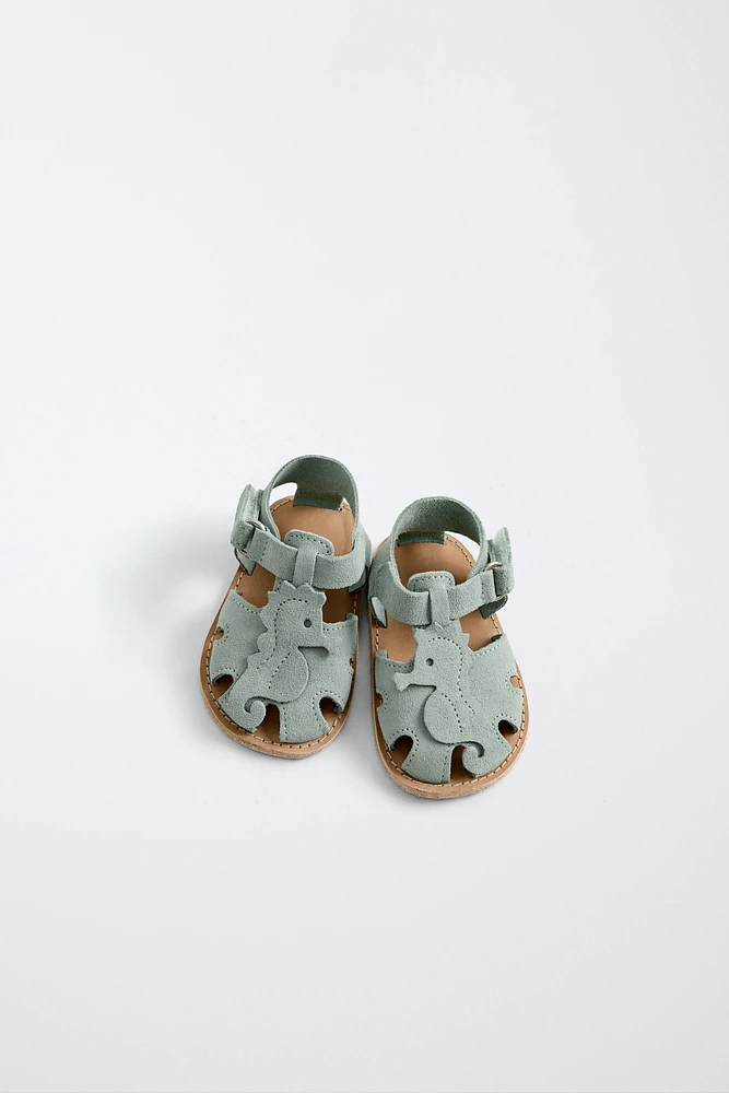 SANDALES EN CUIR HIPPOCAMPE