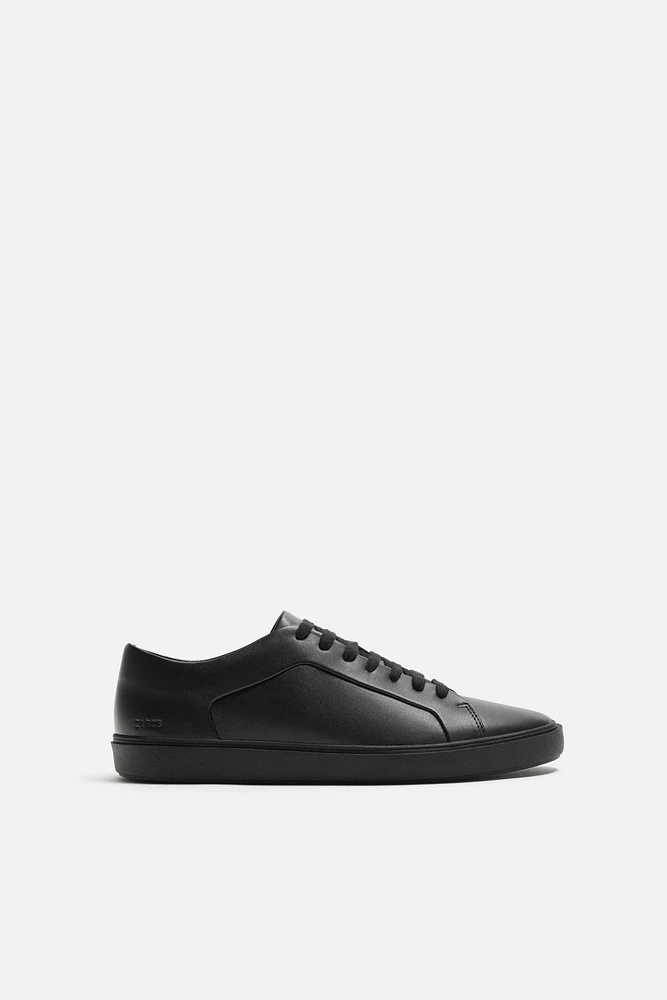LEATHER LACE-UP SNEAKERS
