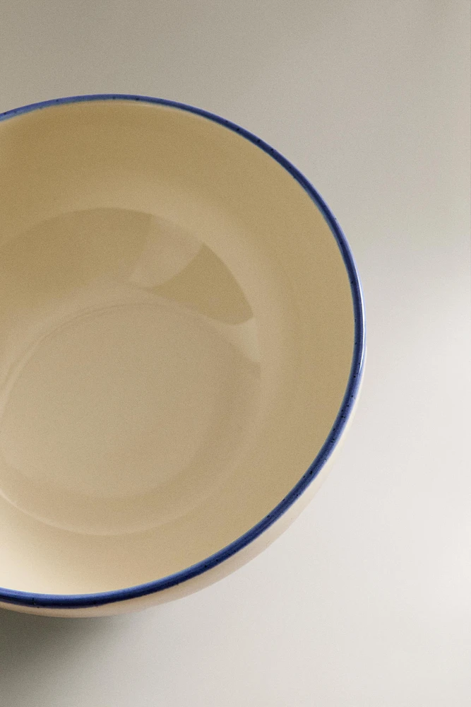 STONEWARE BOWL WITH RIM DETAIL