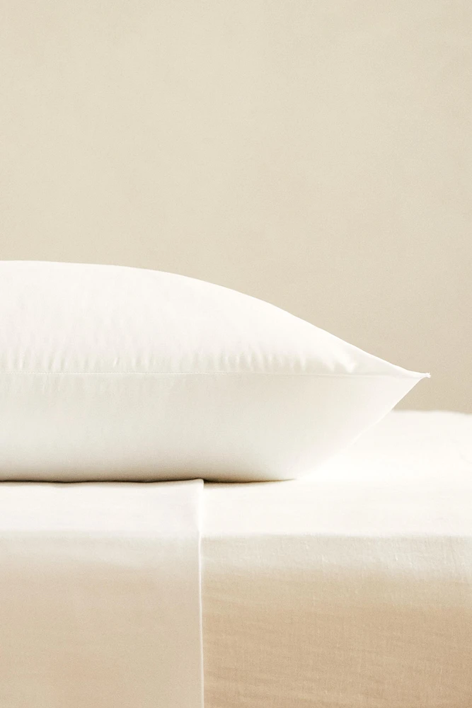 MICROFIBER PILLOW