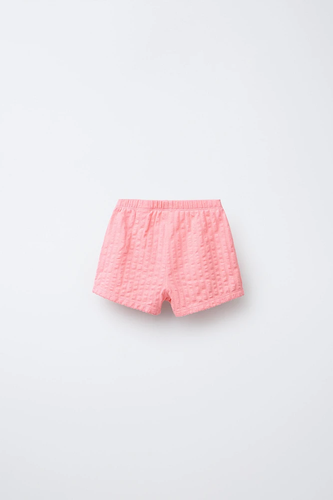 TEXTURED SHORTS