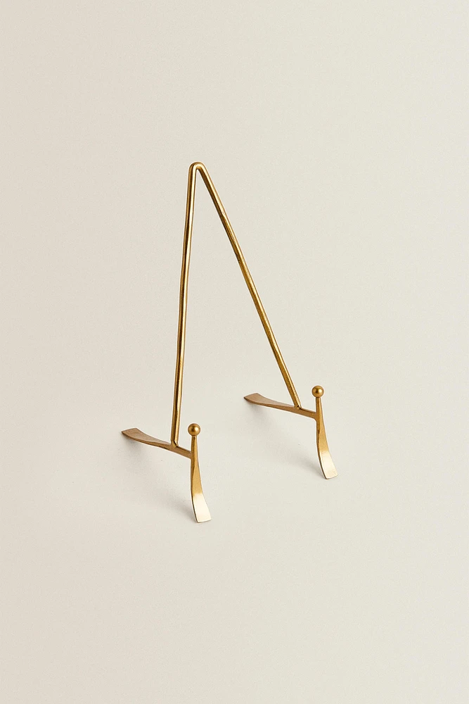 GOLD METAL DISPLAY STAND