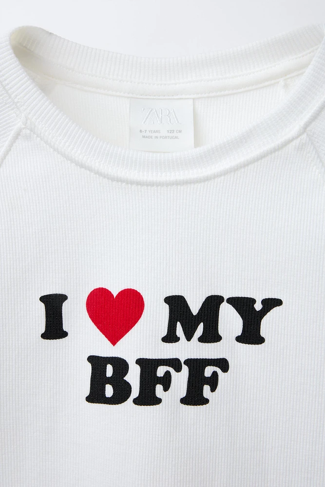 T-SHIRT CÔTELÉ AVEC INSCRIPTION