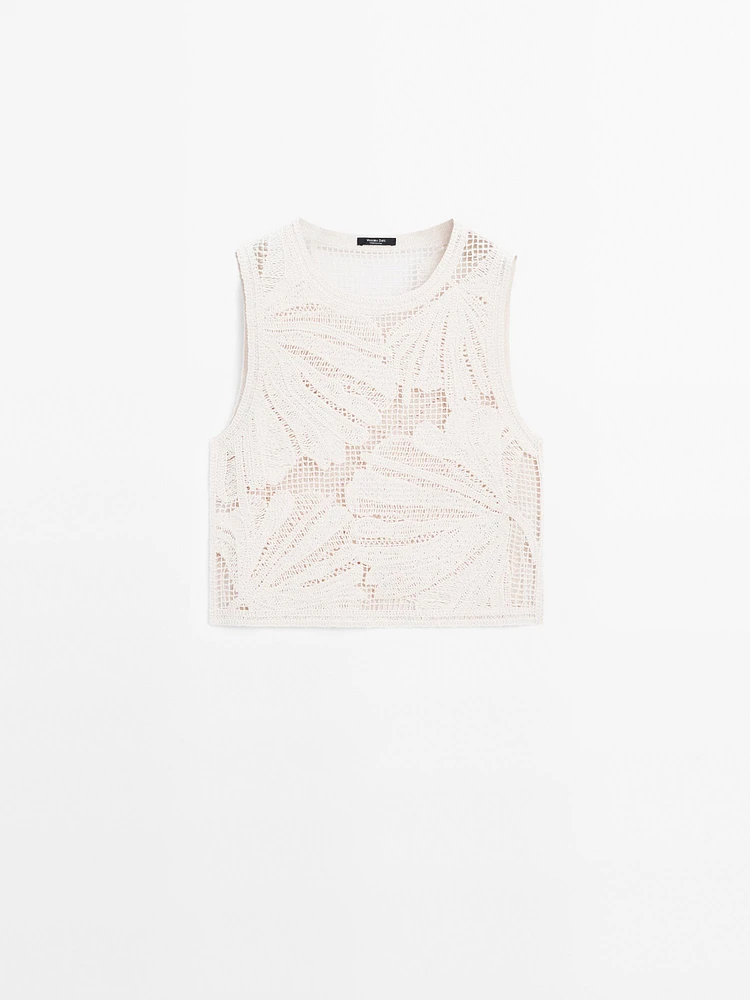 Top en crochet ajouré à fleurs