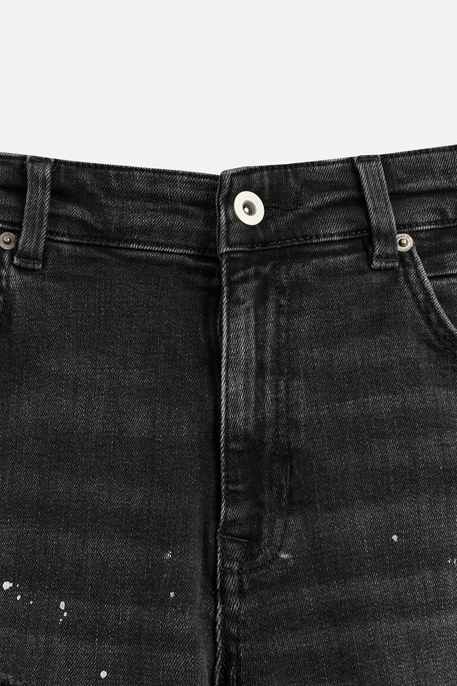 RIPPED SKINNY FIT JEANS