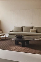 RUG 01
