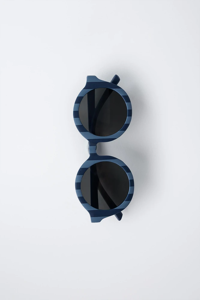 STRIPED ROUND SUNGLASSES