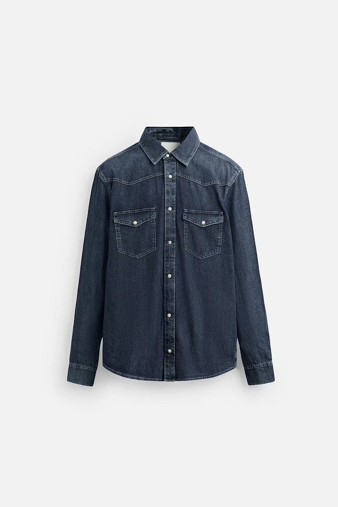 CHEMISE EN JEAN À POCHES