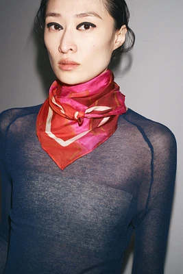 FOULARD MODAL IMPRIMÉ COQUELICOTS
